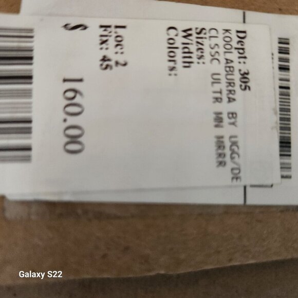 UGG Classic UL Mini Mirror Ball Boots. Black. NIB. Size 6 - Picture 5 of 13